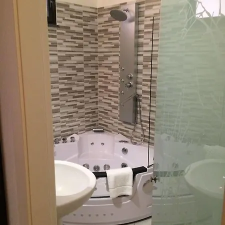 فندق مبيت وإفطار Massimo Centro