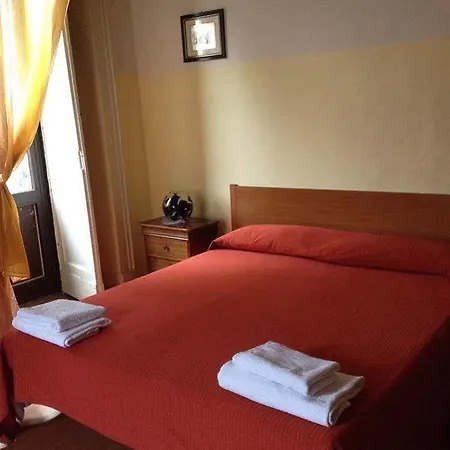 Massimo Centro فندق مبيت وإفطار 3*