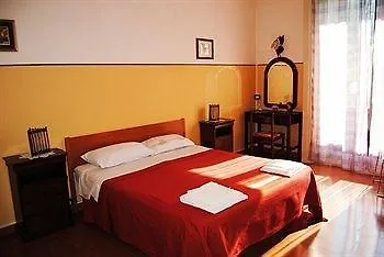 Massimo Centro Bed and breakfast 3*
