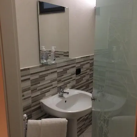 Massimo Centro Oda ve Kahvaltı Katanya